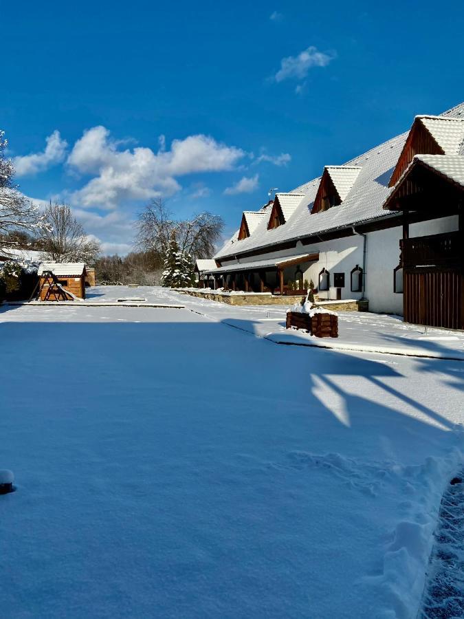 Hotel Jiricna Susice Exterior photo