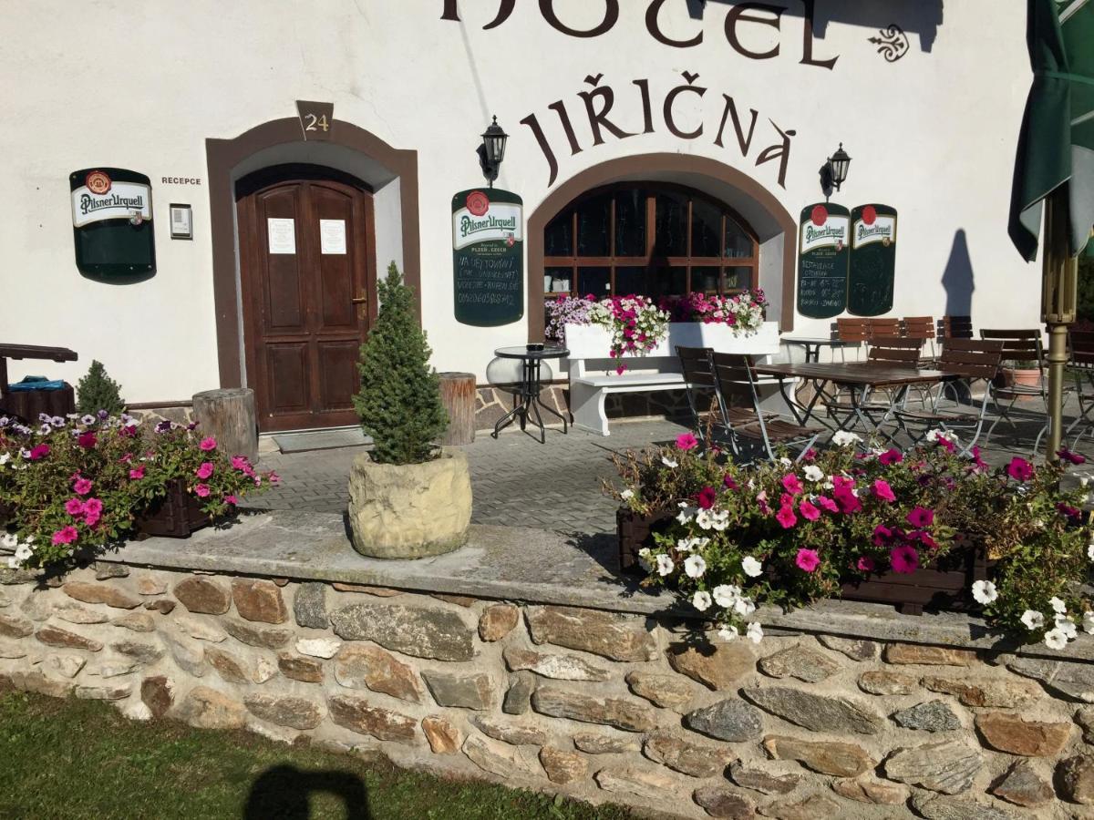 Hotel Jiricna Susice Exterior photo